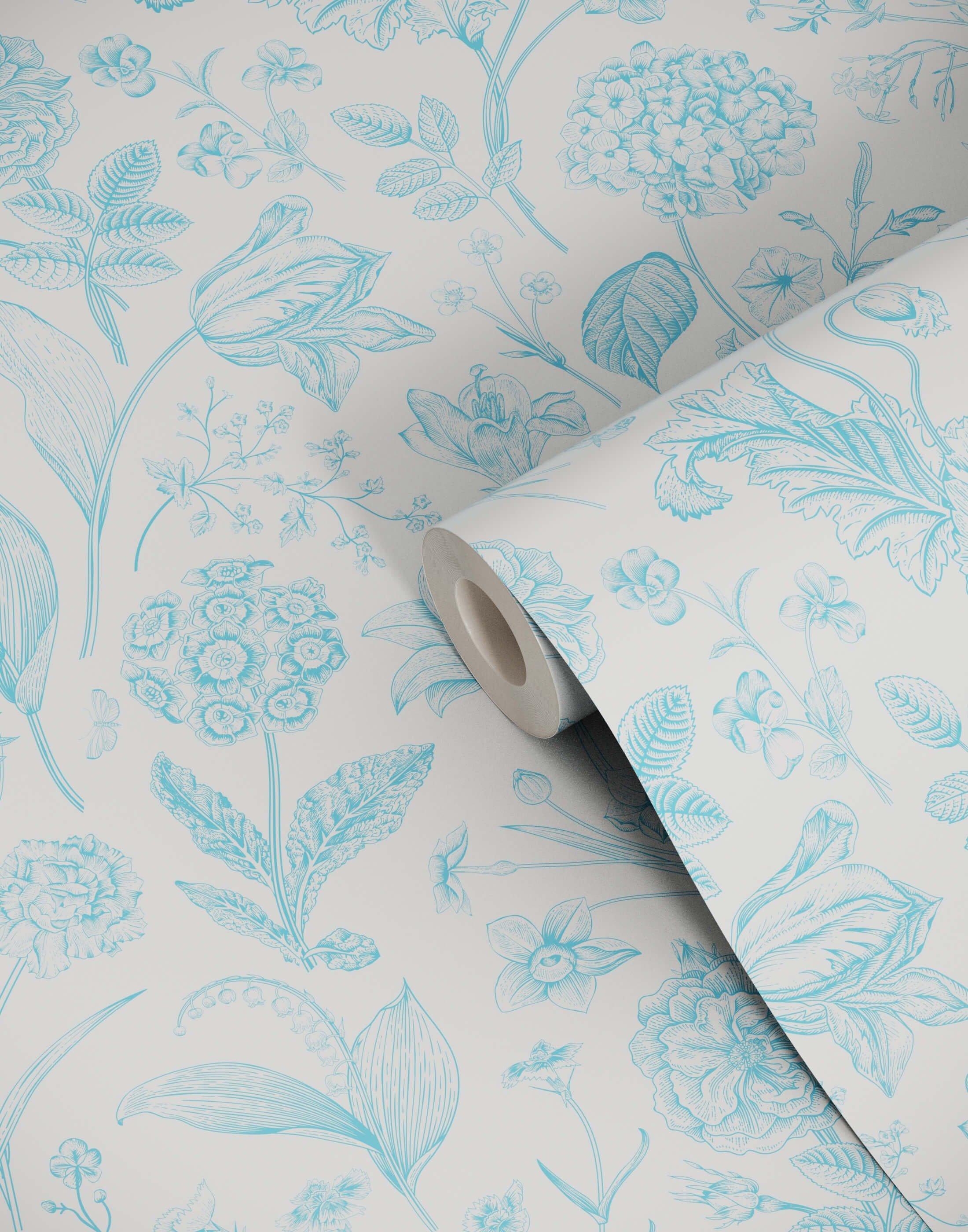 Eco-Friendly Detailed Floral Wallpaper